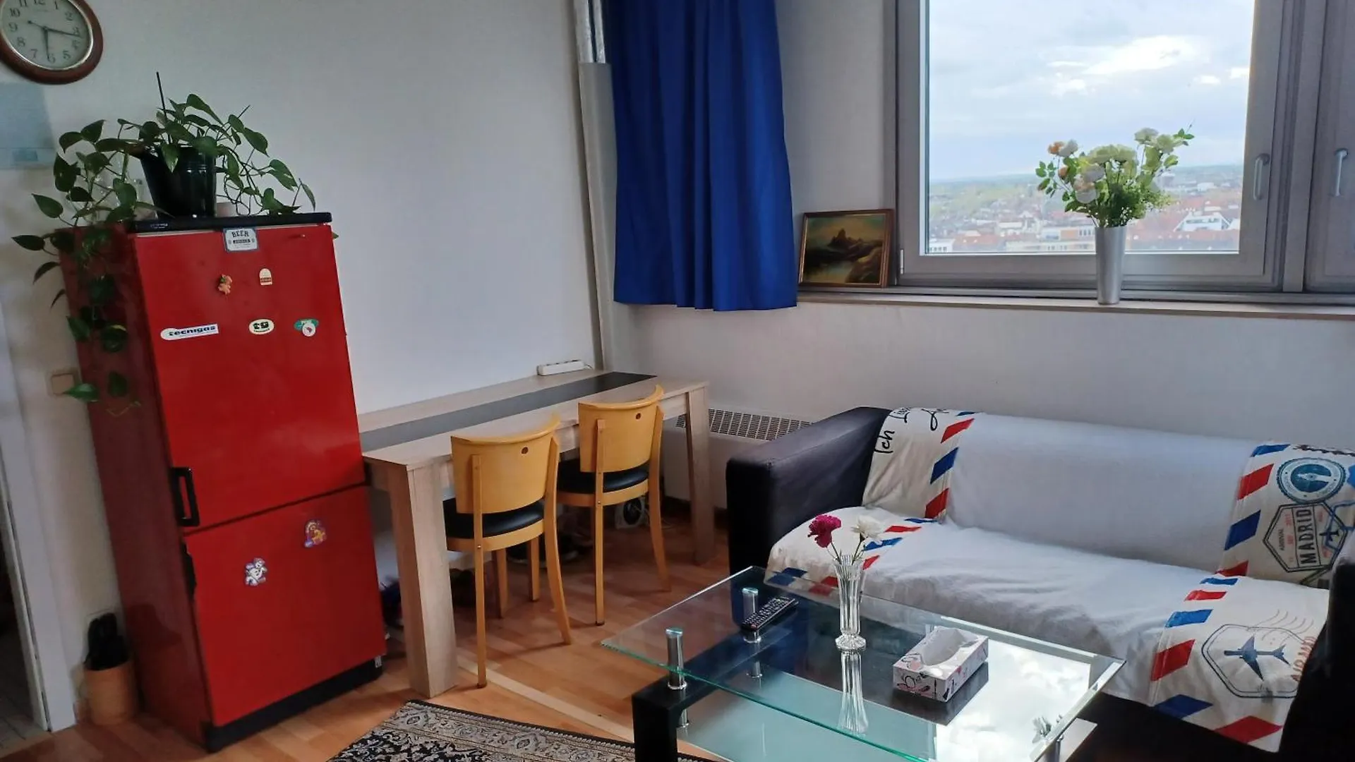 30 Qm Komfort Wohnung Köln Tyskland