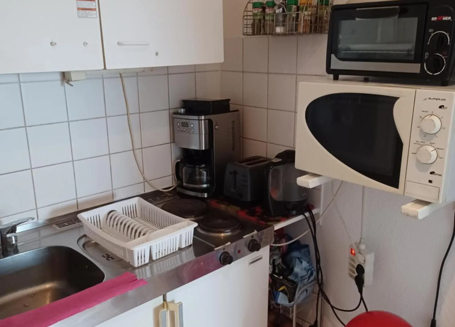 30 Qm Komfort Wohnung ケルン
